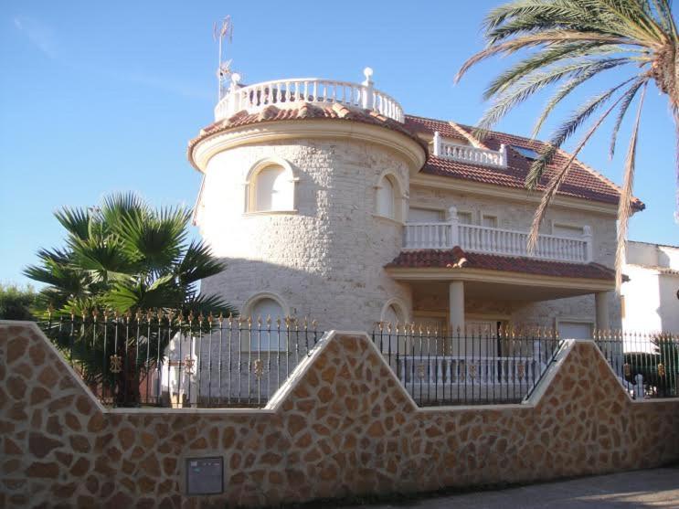 Chalet Muy Cerca De La Playa Con Piscina Privada Dehesa de Campoamor  Екстер'єр фото